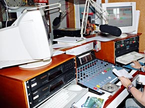 Ross Revenge - Caroline Studio