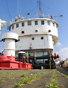 Ross Revenge - Tilbury 2005