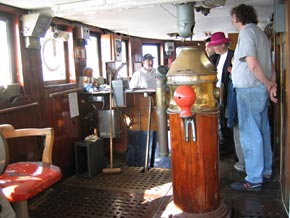 Ross Revenge - bridge